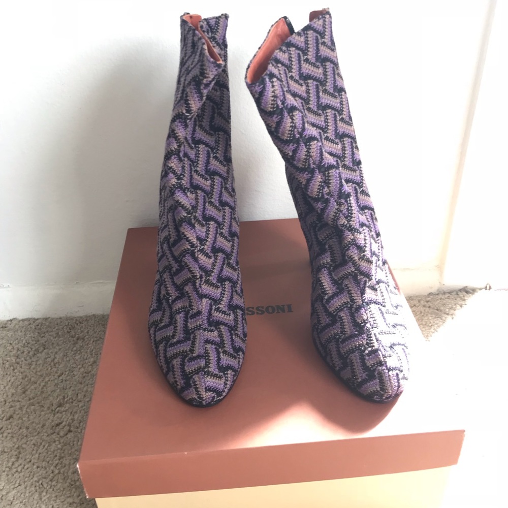 Missoni ankle booties in classic zig zag 39.5
